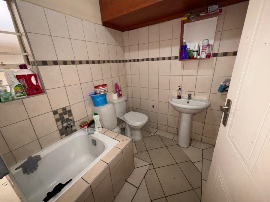 1 Bedroom Property for Sale in Bodorp North West